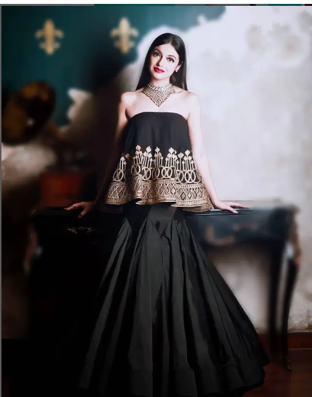 Bhushan Kumar Divya Khosla Kumar: अब तुम्हारे हवाले वतन साथियों के सेट पर भूषण कुमार ने खुद को किया दिव्या के हवाले 1 Bhushan Kumar Divya Khosla Kumar