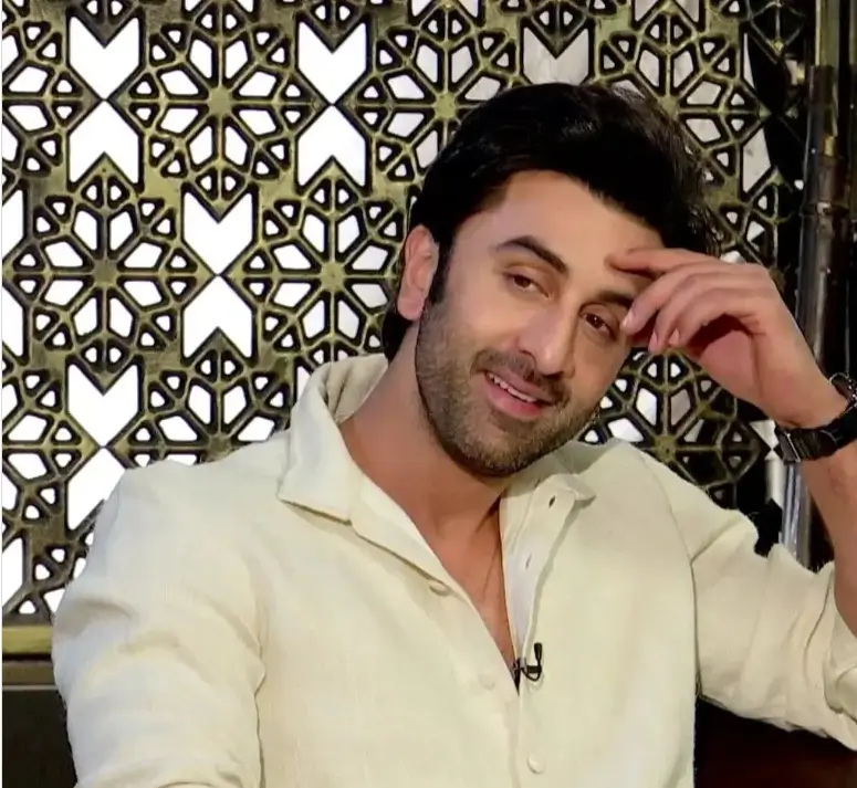 रणवीर कपूर और वरुण धवन की जोड़ी दिखेगी इस साऊथ के डायरेक्टर की फिल्म में 1 Ranbir Kapoor and Varun Dhawan are going to work together in director Shiva film