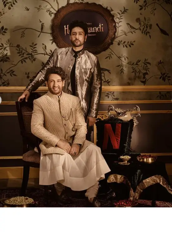 Alia attends Hiramandi Premier
