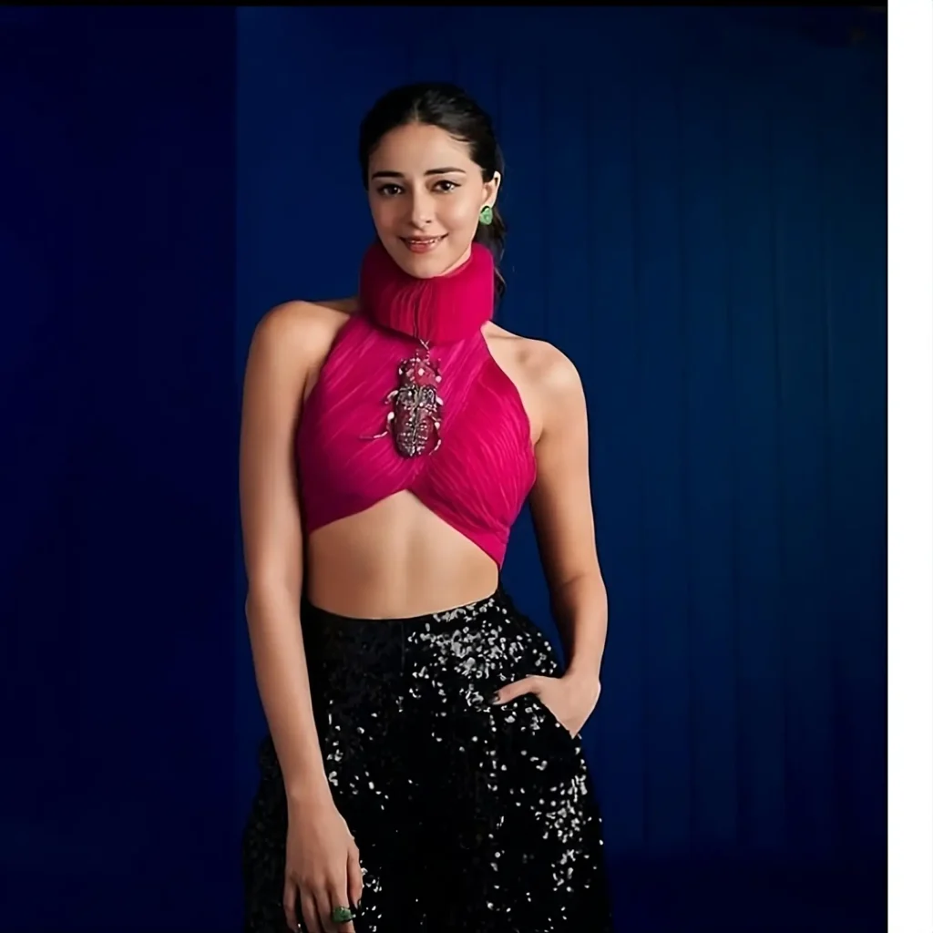 आगयी अनन्या पाण्डेय की हॉलीवुड की सस्ती कॉपी लेकिन पॉजिटिव मैसेज वाली स्टोरी 1 3 OmBzX Jxr transformed 1