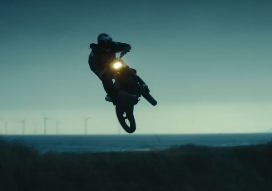 Jackdaw:एक पार्सल ने कैसे बदल दी जैक की जिंदगी 2 Jackdaw Movie REVIEW hindi