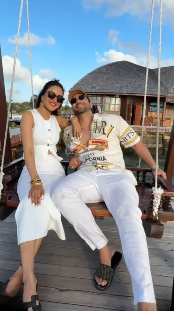 जैस्मिन भसीन ने बॉयफ्रेंड अली गोनी के साथ गोवा में मनाया 35व जन्मदिन। 1 Ali Goni Jasmin Bhasin BIRTHDAY CELIBRETION