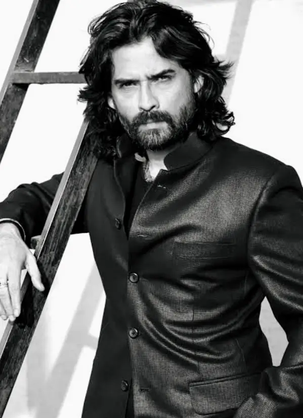 Son of sardaar 2 Teaser: धमाकेदार टीजर के साथ अजय देवगन की सन ऑफ सरदार 2 की दिखी झलक 2 MUKUL DEV LAST MOVIE SON OF SARDAR 2