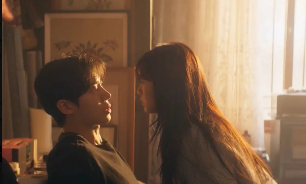 Head Over Heels Episode 1 Review