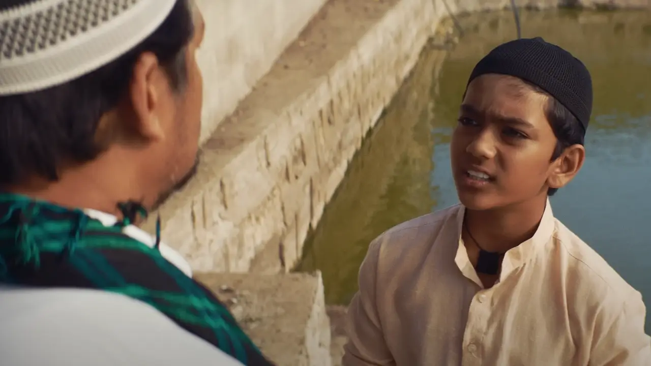 Khalid Ka Shivaji Review